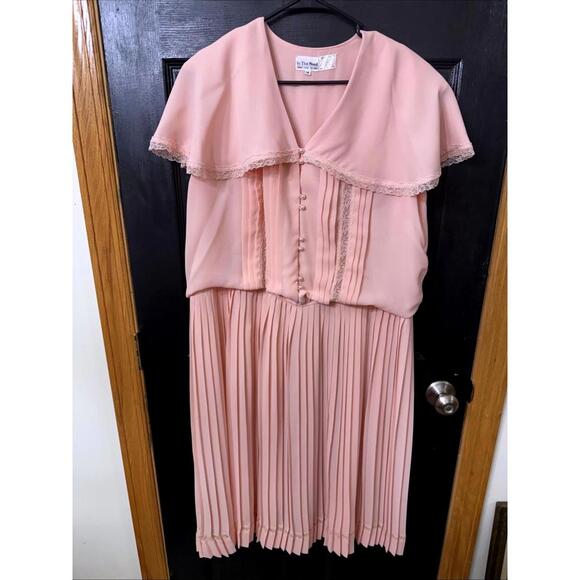 Dresses & Skirts - Vtg 80s Pleated Midi Dress Sz 14 Peach Lace Pearl Button Easter Wedding Gorgeous